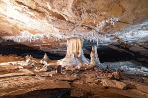 Gruta Torrinha